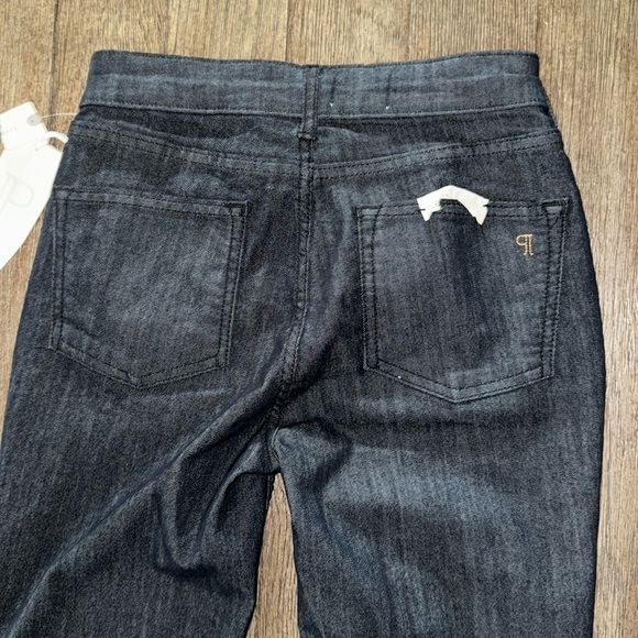 Pilcro Crop Kick High-Rise Flare Jeans - Picture 7 of 14